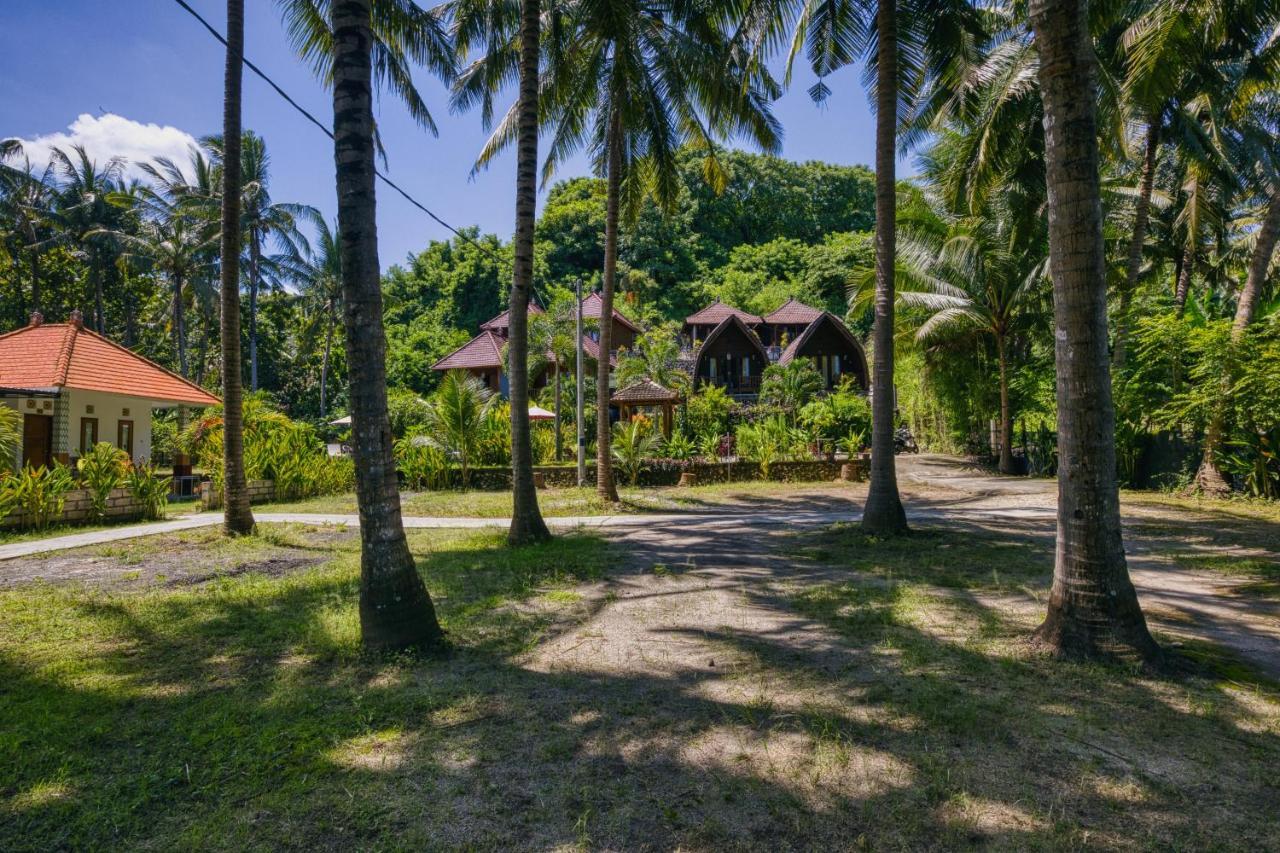 Coconut Hill Cottage Batununggul Extérieur photo