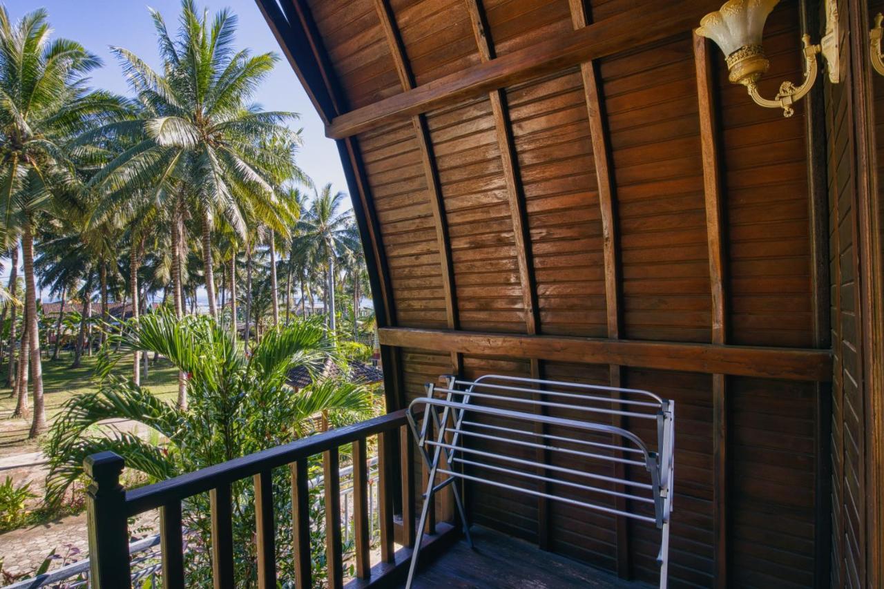 Coconut Hill Cottage Batununggul Extérieur photo