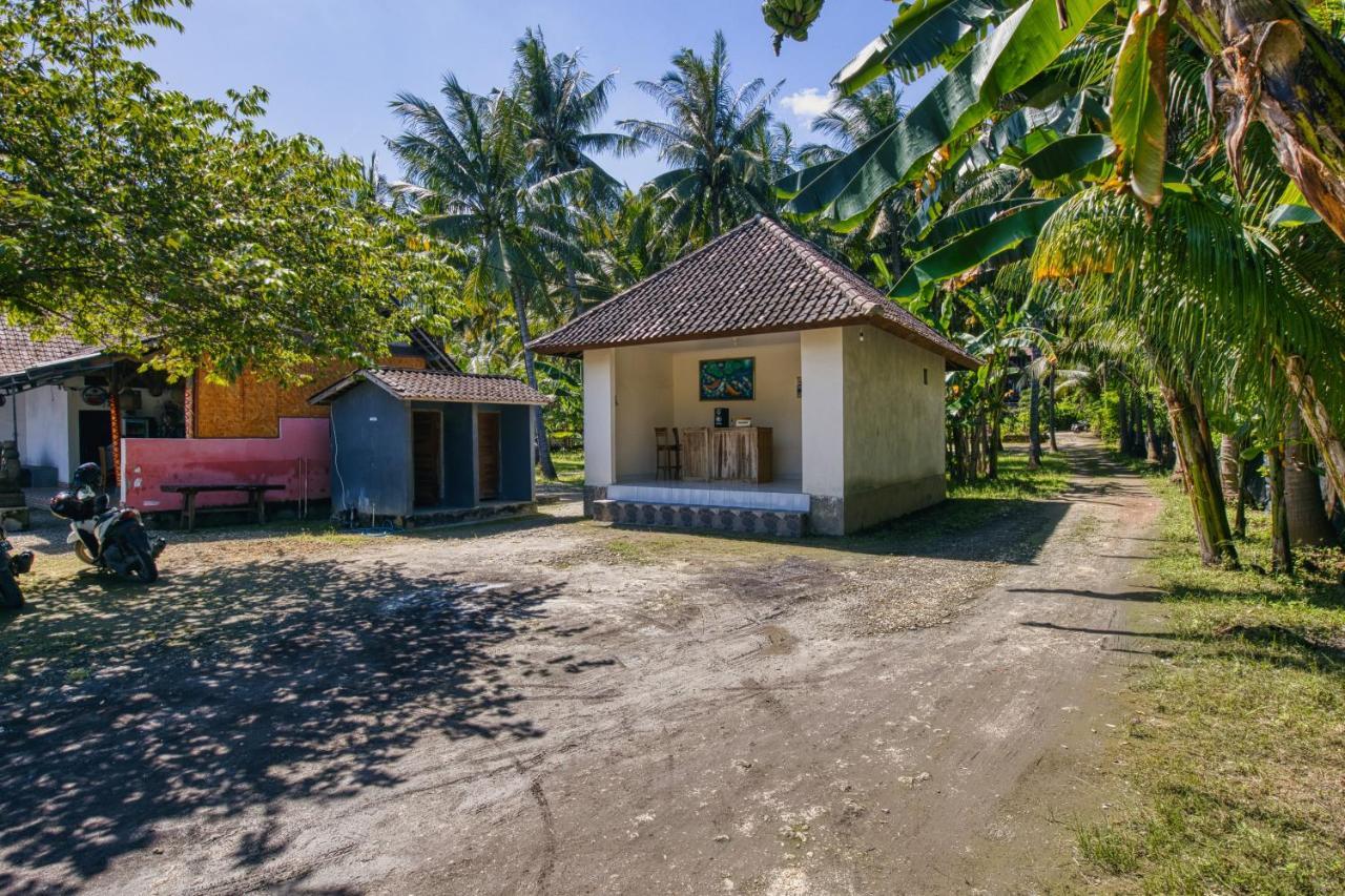 Coconut Hill Cottage Batununggul Extérieur photo
