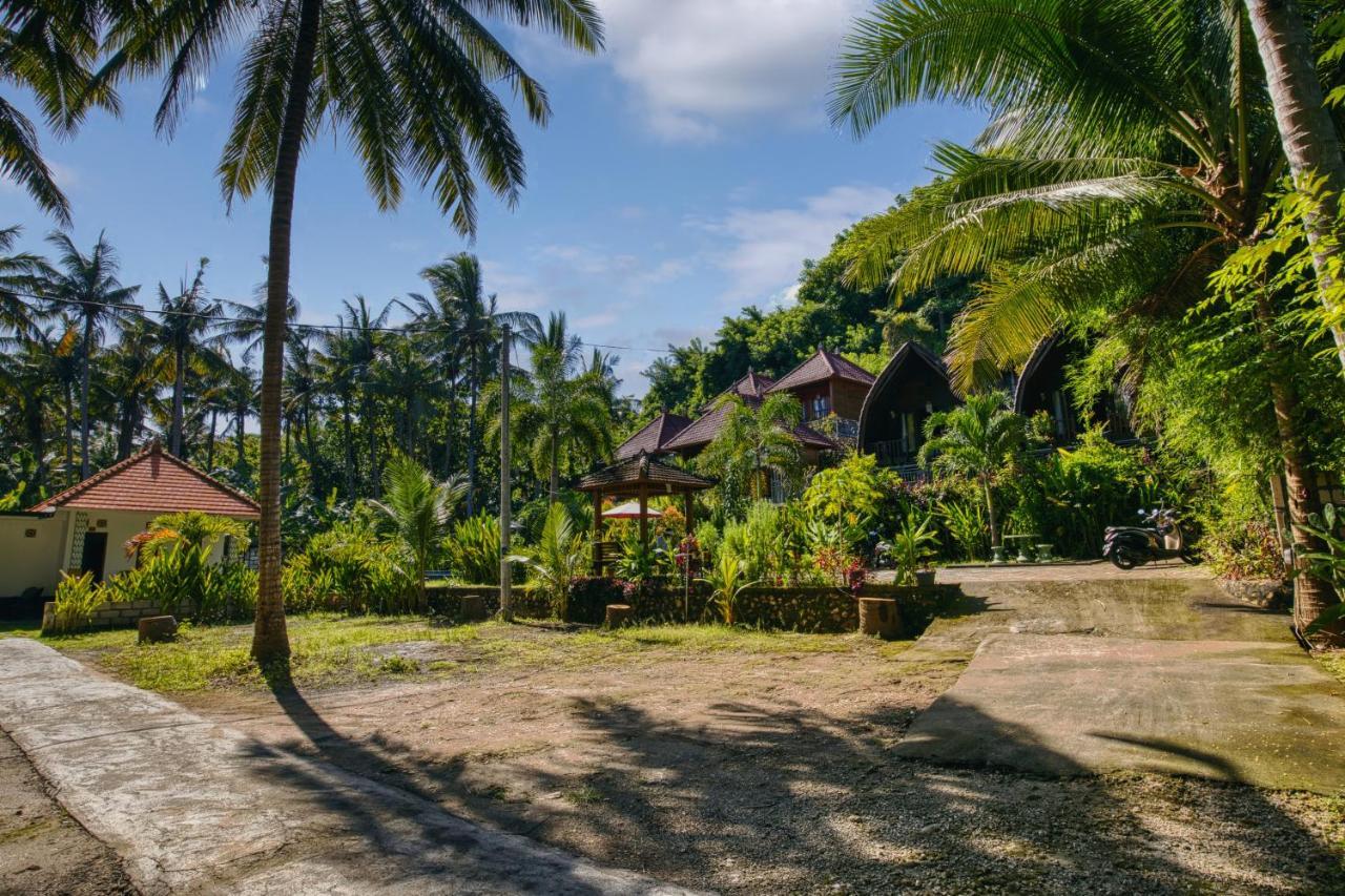 Coconut Hill Cottage Batununggul Extérieur photo